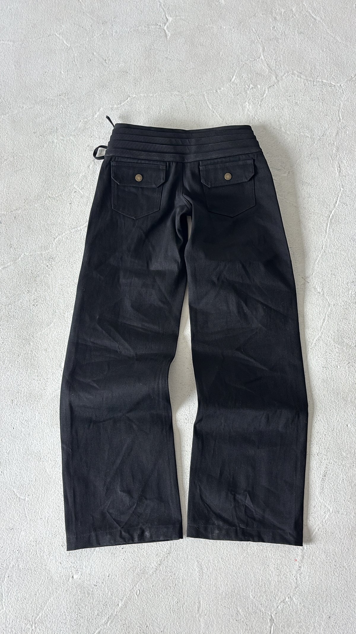 Noir Low-Rise Selvedge Denim
